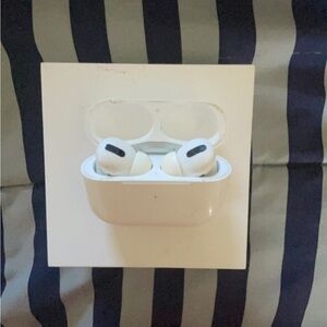Airpod Pros